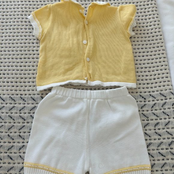 Tina Mur Yellow Set - Picture 2 of 3